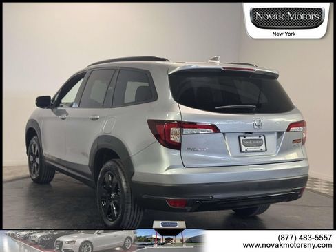 Used 2022 Honda Pilot TrailSport image 9