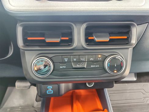 Used 2024 Ford Maverick XLT w/ Equipment Group 300A Standard image 28