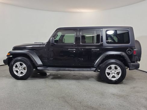 Used 2021 Jeep Wrangler Unlimited Sport AWD/4WD image 4
