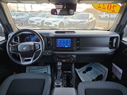 Used 2022 Ford Bronco Big Bend image 3