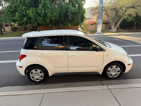 Used 2005 Scion xA image 6