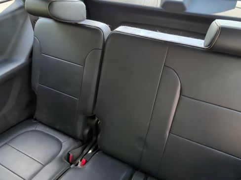 Used 2018 Chevrolet Traverse LT FWD image 34
