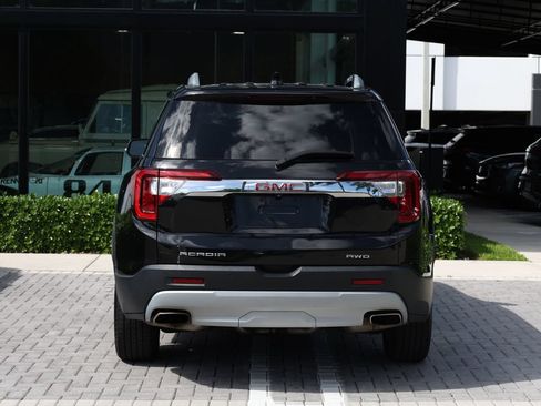 Used 2021 GMC Acadia SLT AWD/4WD image 6