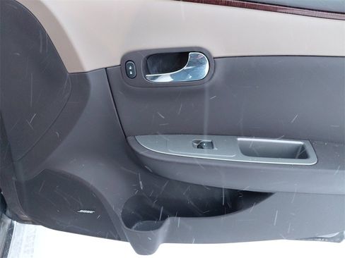 Used 2011 Chevrolet Malibu LTZ image 18