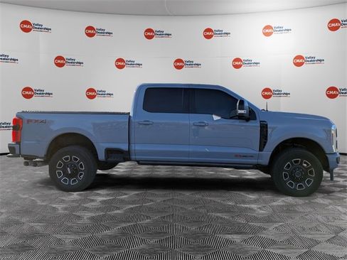 Used 2025 Ford F250 Platinum image 4