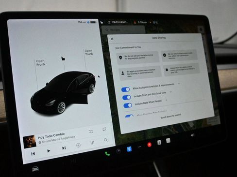 Used 2019 Tesla Model 3 Mid Range image 3