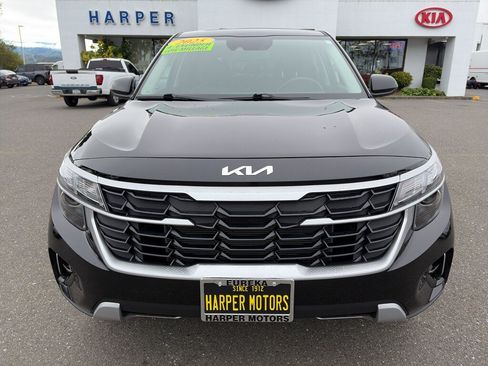 Used 2025 Kia Seltos LX AWD/4WD image 21
