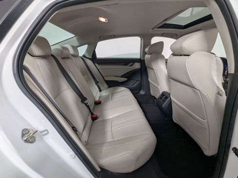 Used 2019 Honda Accord EX-L image 32