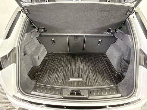 Certified 2025 Land Rover Range Rover Evoque S image 27