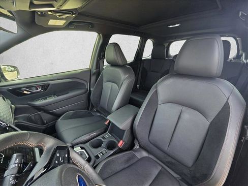 Used 2025 Subaru Forester Touring w/ Popular Package - Touring image 15