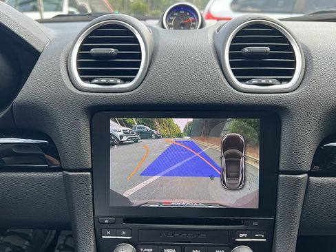 Used 2022 Porsche 718 Cayman image 40