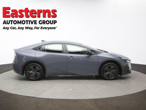 Used 2024 Toyota Prius LE FWD image 43