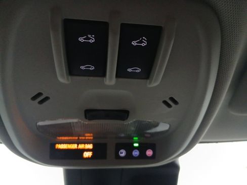 Used 2024 Chevrolet Trax ACTIV w/ Sunroof Package image 26