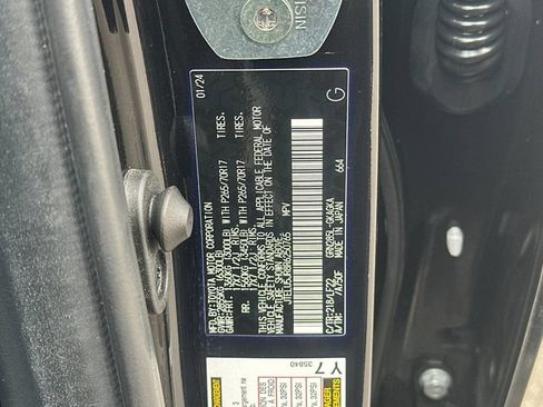 Used 2024 Toyota 4Runner TRD Pro AWD/4WD image 29