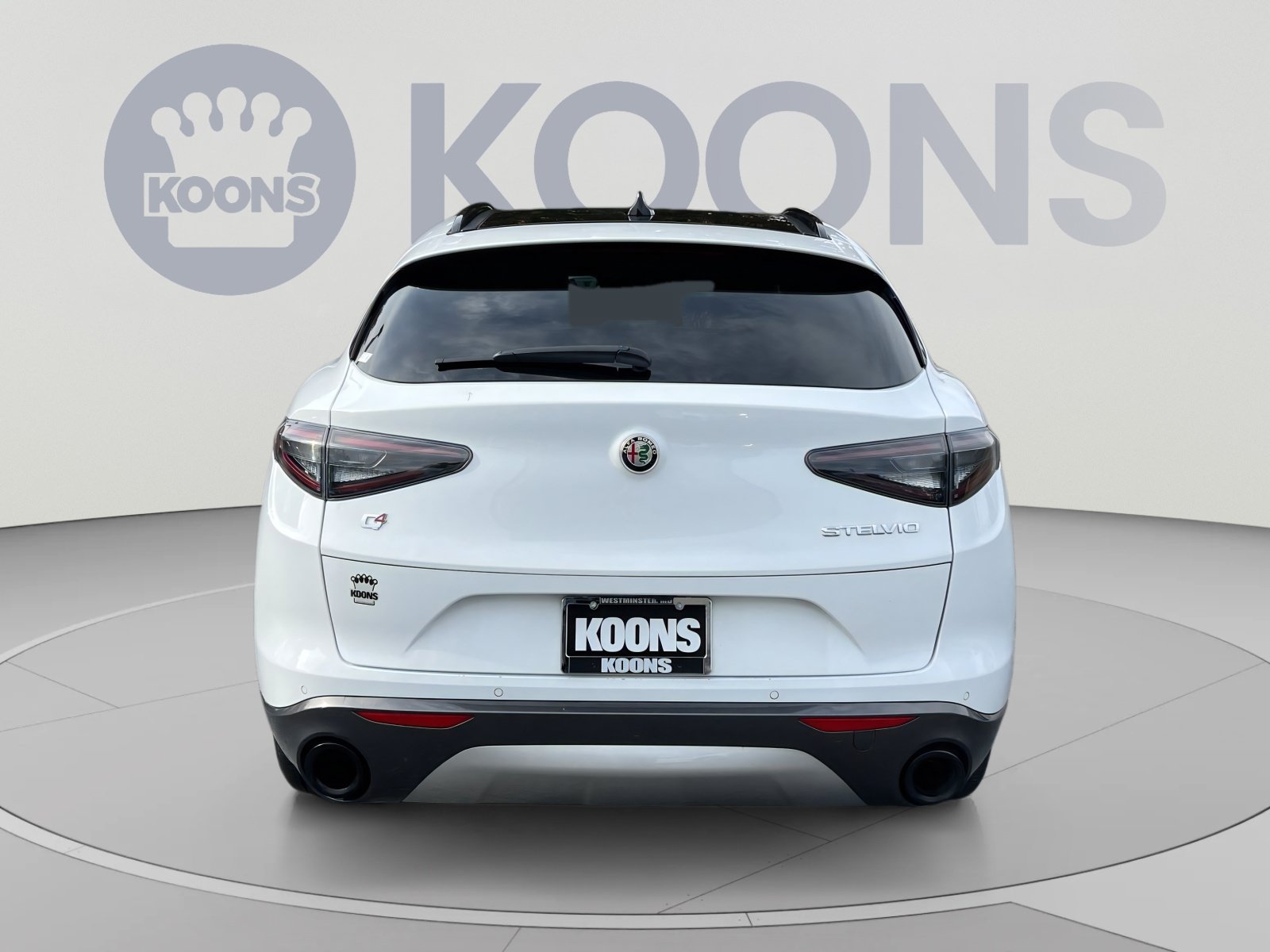 Used 2024 Alfa Romeo Stelvio Ti w/ Active Assist Plus Package AWD/4WD image 5