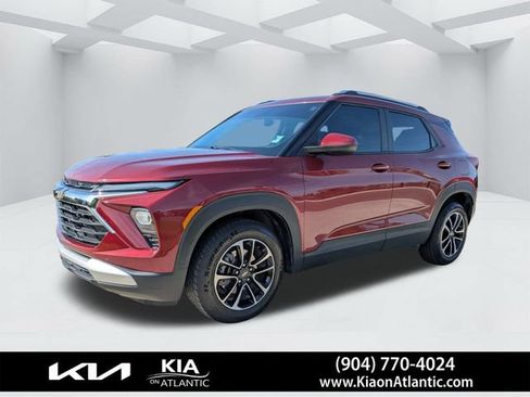 Used 2024 Chevrolet TrailBlazer LT FWD image 7