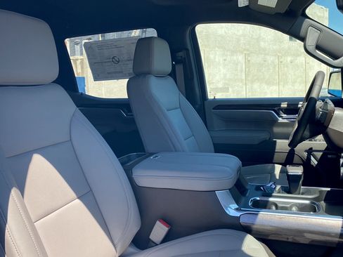 New 2026 Chevrolet Silverado 1500 LTZ AWD/4WD image 24