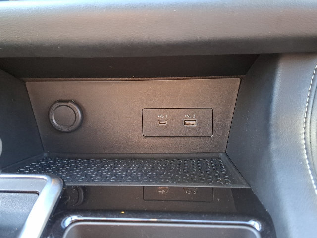 Used 2025 Nissan Pathfinder SV FWD image 24