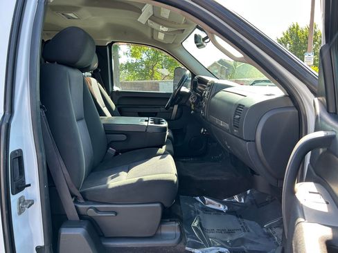 Used 2013 GMC Sierra 2500 SLE AWD/4WD image 29