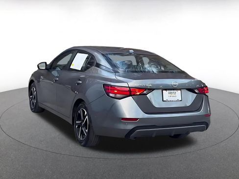 Used 2025 Nissan Sentra SV image 11