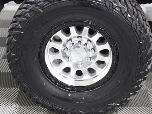 Used 2024 RAM 2500 Big Horn w/ Sport Appearance Package image 35