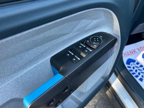 New 2025 Ford Maverick XLT w/ XLT Luxury Package image 12