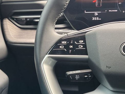 Certified 2025 Audi Q5 Premium Plus w/ Premium Plus AWD/4WD image 32