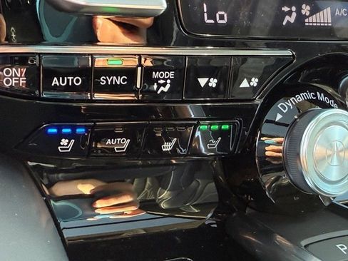 Certified 2025 Acura MDX w/ Advance Package image 17