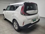Used 2023 Kia Soul LX w/ LX Technology Package image 5