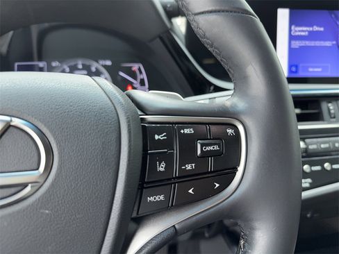 Used 2023 Lexus ES 350 w/ Premium Package image 28