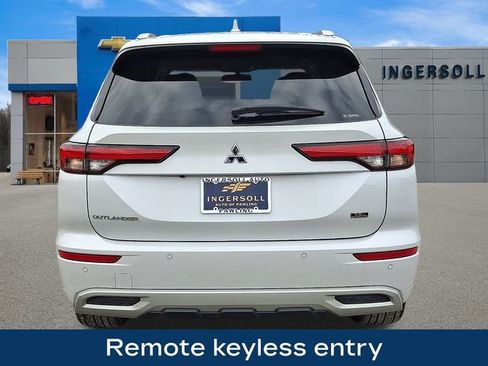 Used 2022 Mitsubishi Outlander SEL image 7