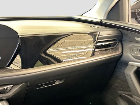 New 2025 Audi Q5 Premium Plus image 19