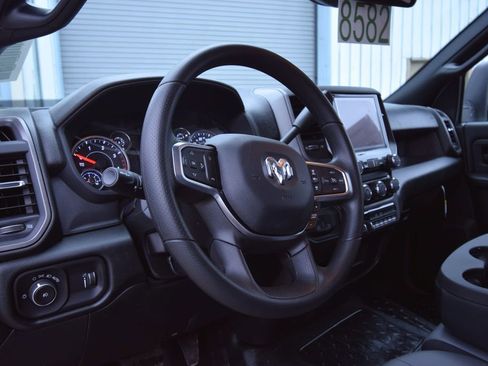 New 2026 RAM 5500 Tradesman w/ Chrome Appearance Group image 25