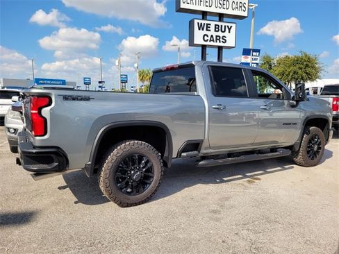 Used 2025 Chevrolet Silverado 2500 LT w/ Trail Boss Package image 6