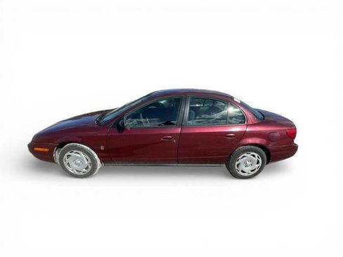 Used 2001 Saturn S-Series SL2 image 2