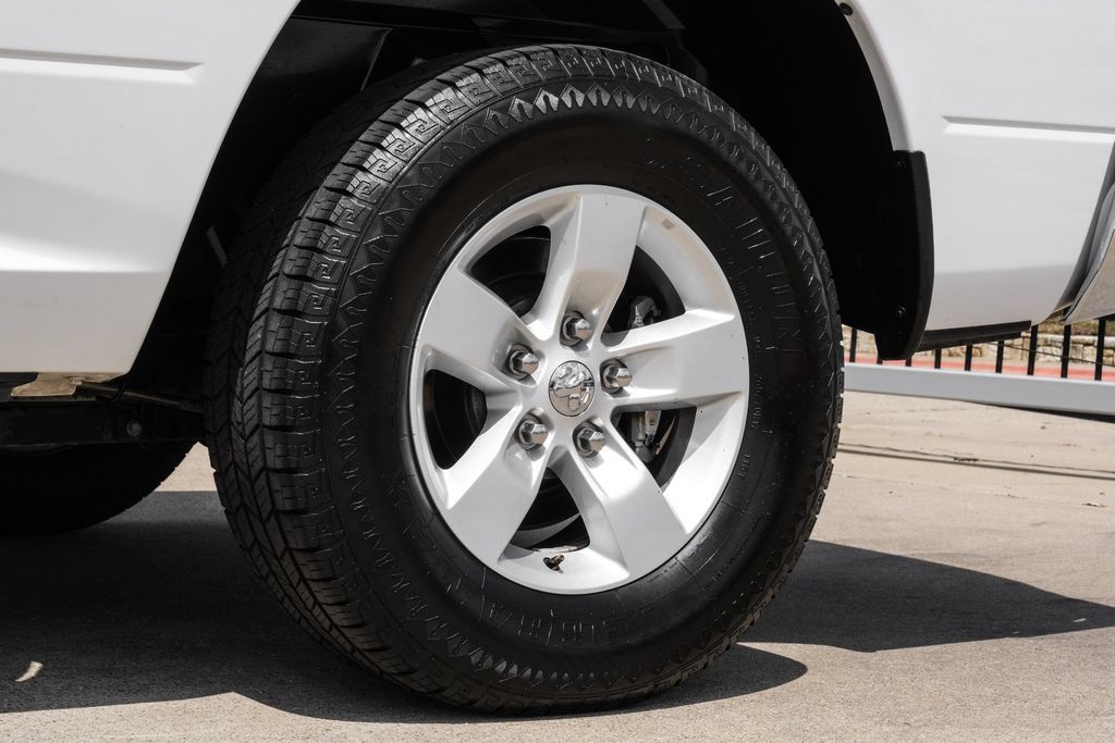 Used 2022 RAM 1500 Classic SLT RWD image 54