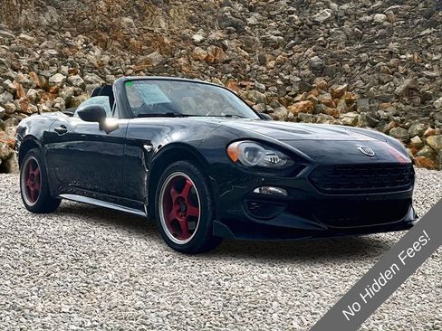 Used 2018 FIAT 124 Spider Classica RWD image 10