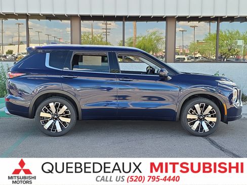 New 2026 Mitsubishi Outlander SEL FWD image 9