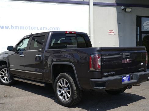 Used 2016 GMC Sierra 1500 Denali w/ Enhanced Driver Alert Package AWD/4WD image 4