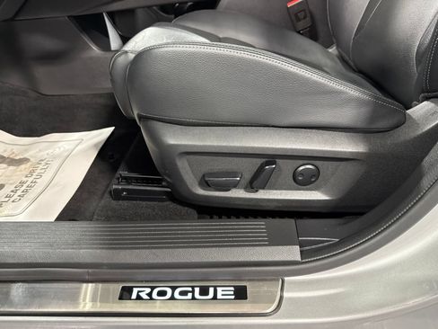 Used 2023 Nissan Rogue SL w/ SL Premium Package AWD/4WD image 20