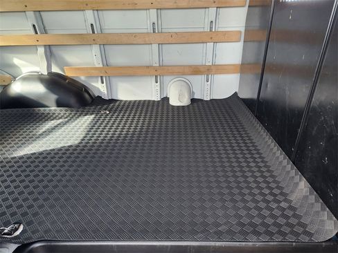 Certified 2024 GMC Savana 2500 w/ Driver Convenience Package image 29