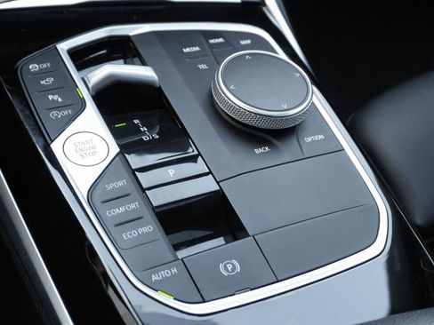 Used 2023 BMW M240i xDrive Coupe w/ Premium Package image 28