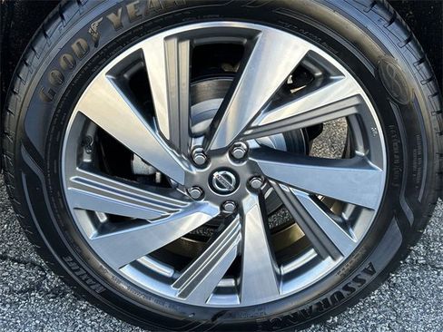 Used 2020 Nissan Murano SL image 11