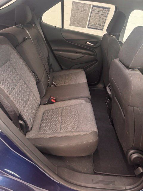 Used 2023 Chevrolet Equinox LT AWD/4WD image 25