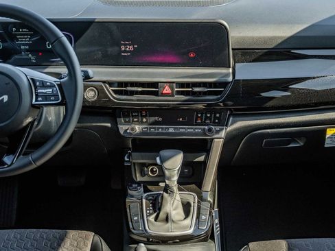 New 2026 Kia Seltos S FWD image 18