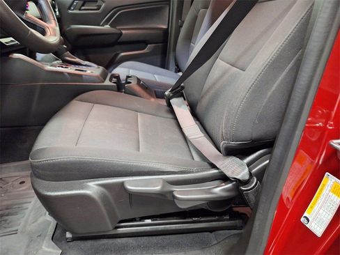 Used 2023 Chevrolet Colorado W/T image 29