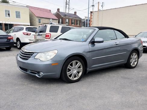 Used 2008 Chrysler Sebring Limited w/ Luxury Group FWD image 1