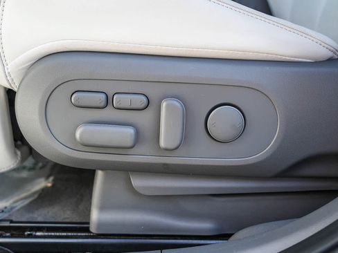 Used 2024 Hyundai Ioniq 5 Limited AWD/4WD image 22