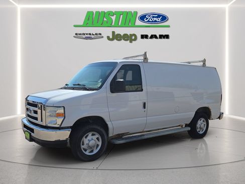 Used 2009 Ford E-250 and Econoline 250 RWD image 1