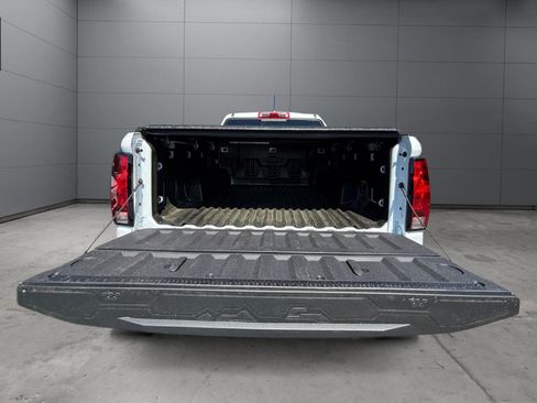 New 2026 Chevrolet Colorado W/T AWD/4WD image 19